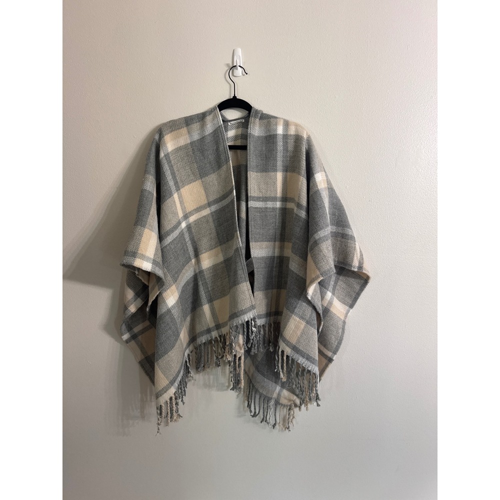 Abercrombie & Fitch Plaid Poncho Wrap‎ Grey Cream Tan Fringe Hem New With Tags